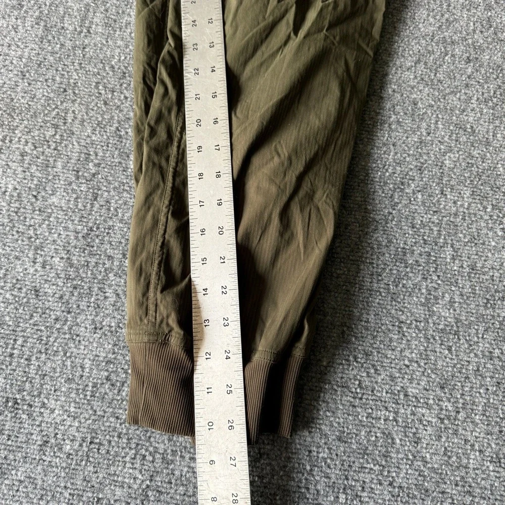 lululemon athletica this item